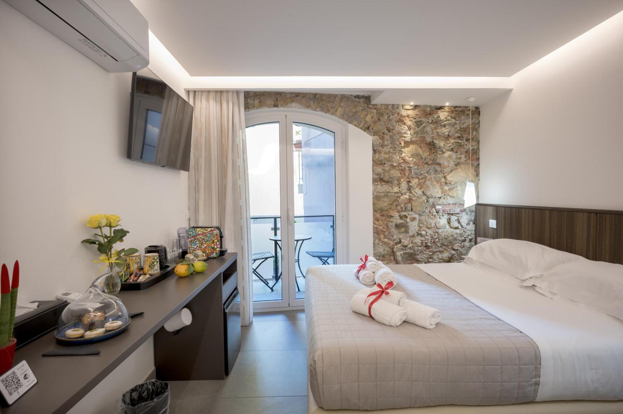 Taormina Charming Rooms Zewnętrze zdjęcie