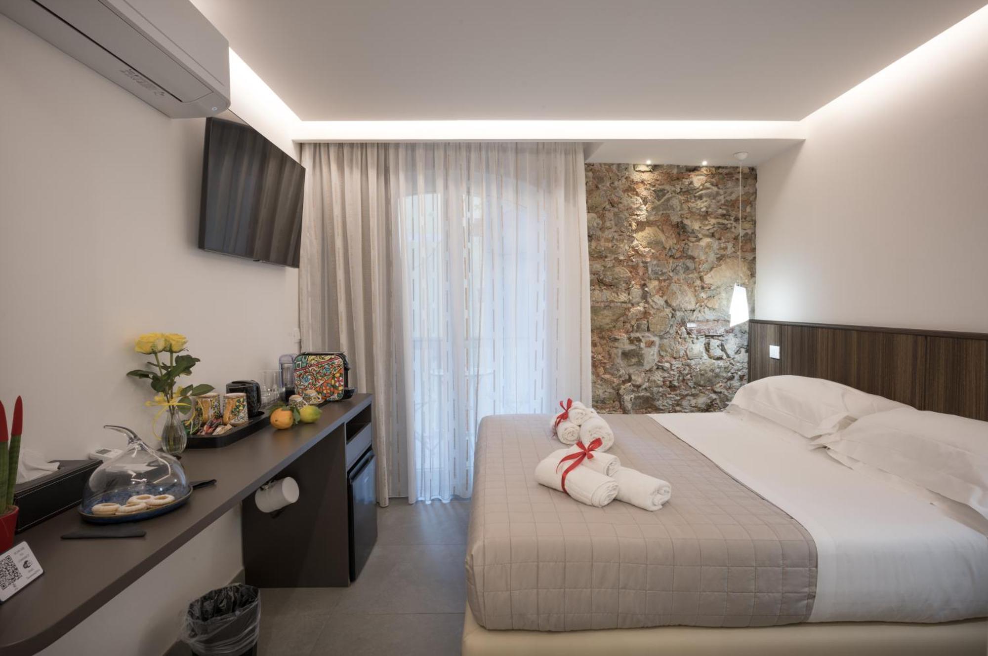 Taormina Charming Rooms Zewnętrze zdjęcie