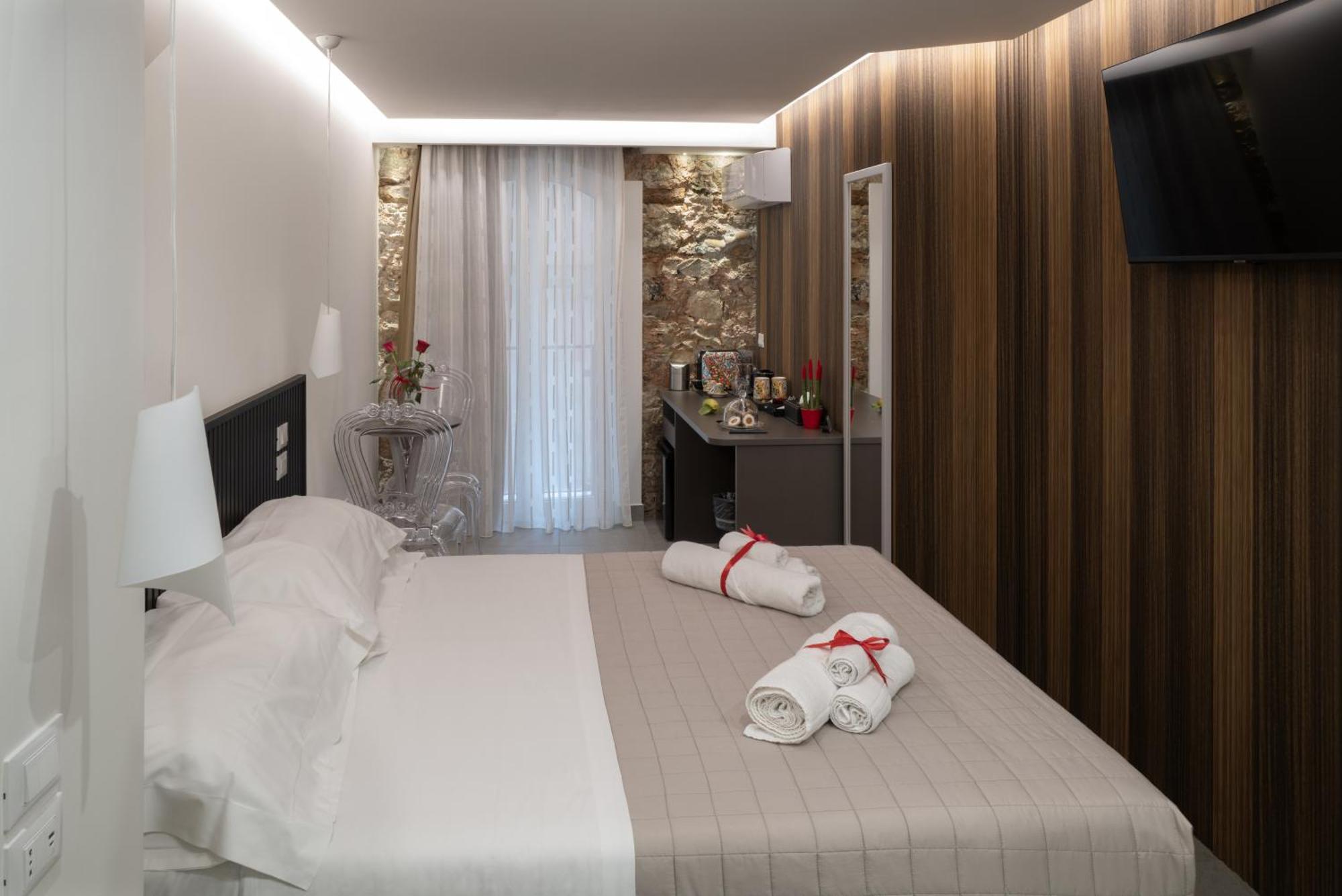 Taormina Charming Rooms Zewnętrze zdjęcie